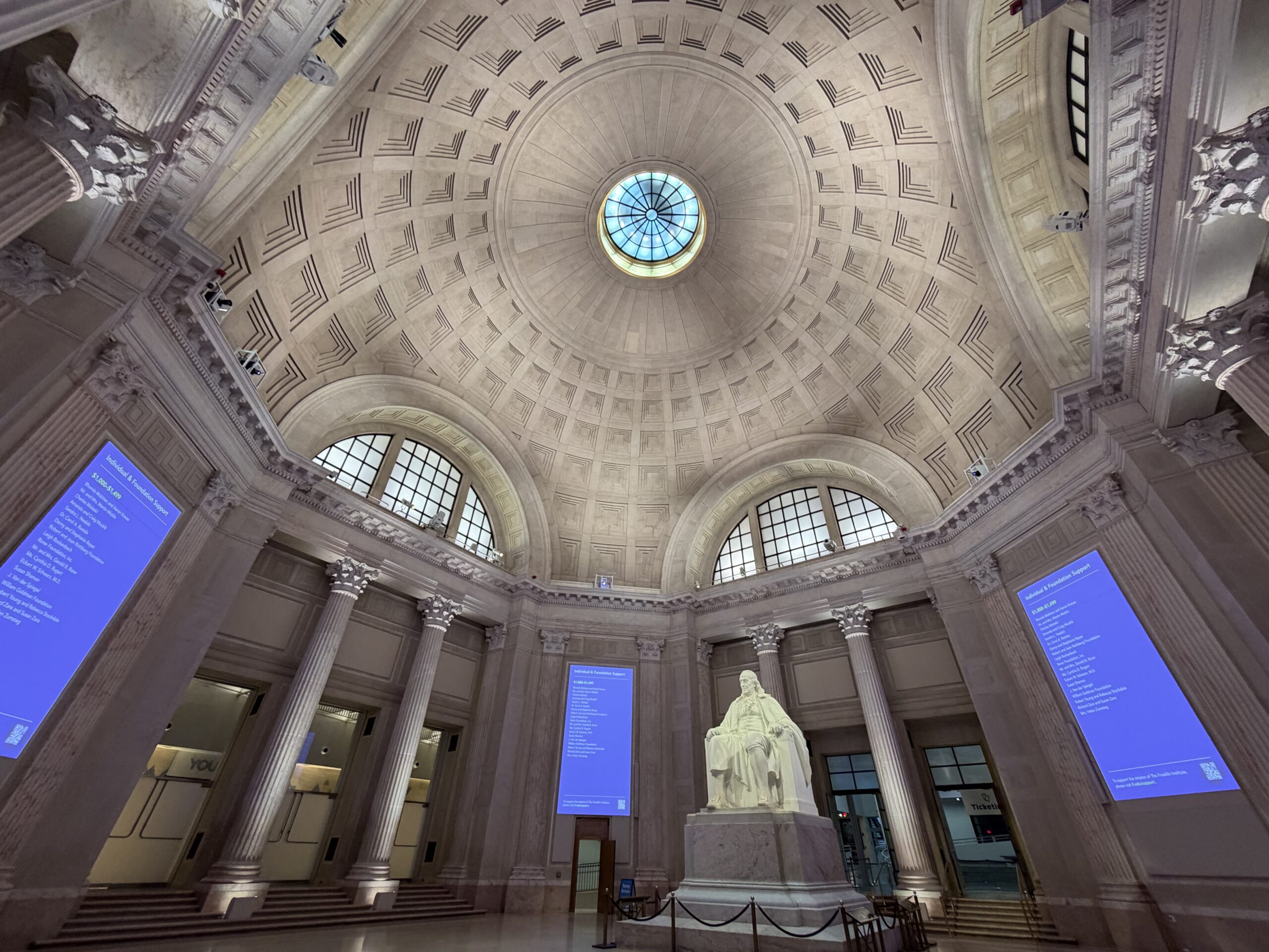 Interior Benjamin Franklin Memorial Hall Lighting by Starlite