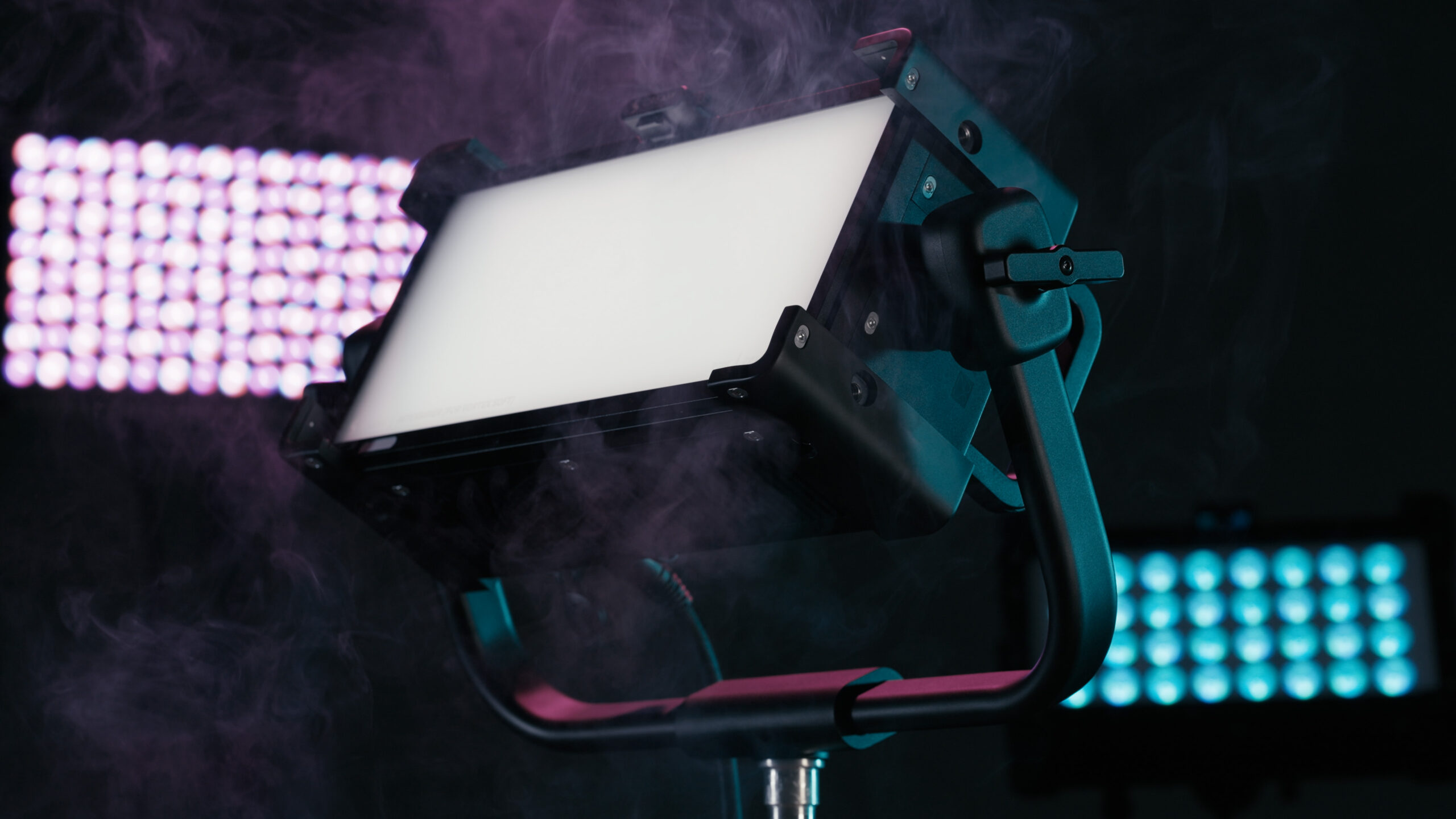 Creamsource V2S lens-Starlite